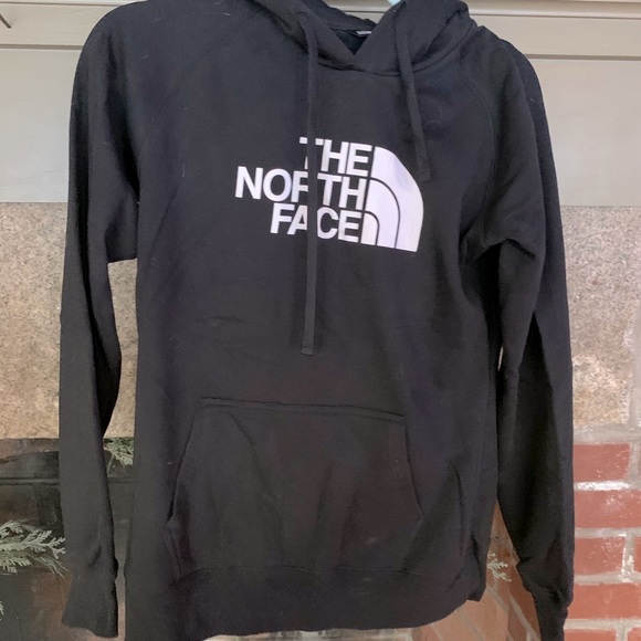 The North Face Tops - North face hoodie
